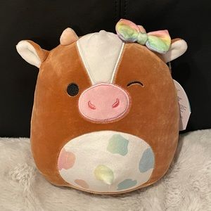 Griella the Cow Squishmallow 7.5”